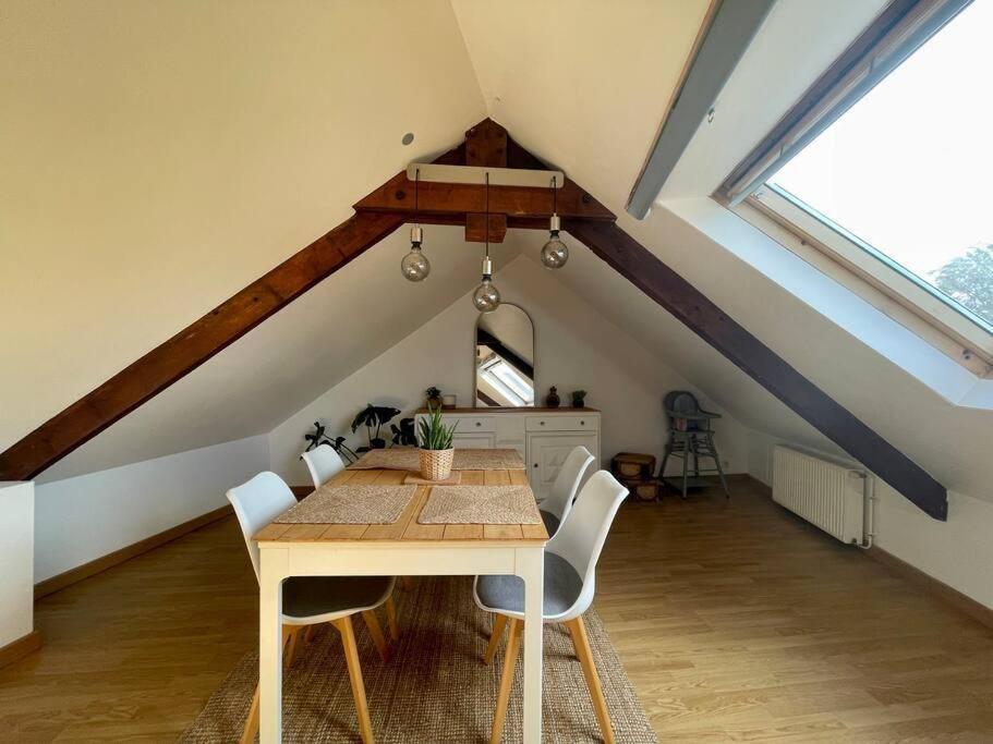La Bellevue X Parking By Melrose Apartment บาเยอ ภายนอก รูปภาพ